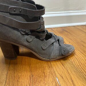 Vince Camuto sandals